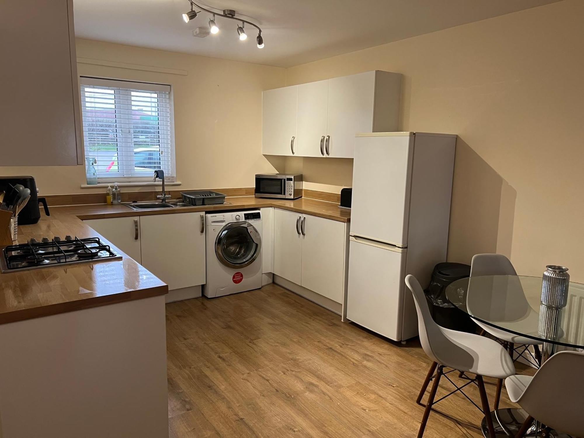 Away From Home: Cozy Two Bedroom